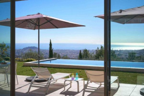 Splendid villa with Overflowing swimming pool